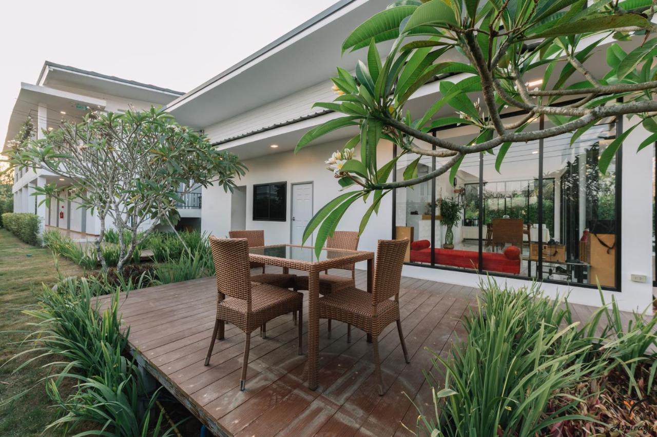 Aspiraya Resort Chiang Rai Bagian luar foto